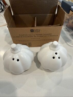 Talking Tables White Pumpkin Salt & Pepper Shakers